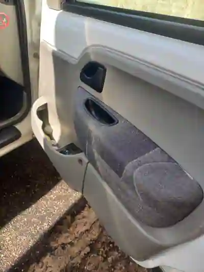 Renault Kangoo 2004 - 4400 EUR, 266000 km - 266000km - foto 8 de 12
