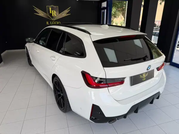 BMW 330 2022 - 36500 EUR, 102820 km - AUTO.MOTO.pt - 102820km - foto 33 de 56