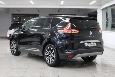 Renault Espace 2017 - 17900 EUR, 171000 km - AUTO.MOTO.pt - 171000km - foto 2 de 31