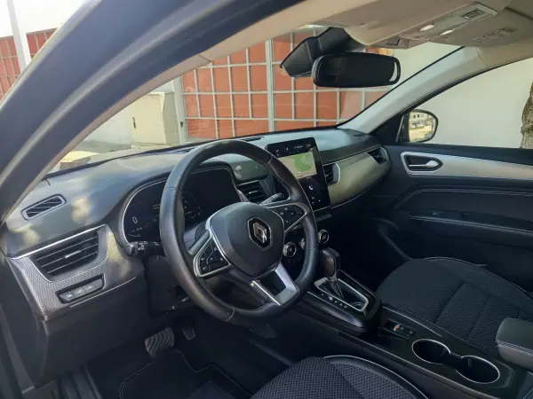 Renault Arkana 2022 - 22990 EUR, 38600 km - AUTO.MOTO.pt - 38600km - foto 13 de 19