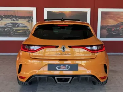 Renault Mégane 2019 - 49990 EUR, 11812 km - AUTO.MOTO.pt - 11812km - foto 11 de 25