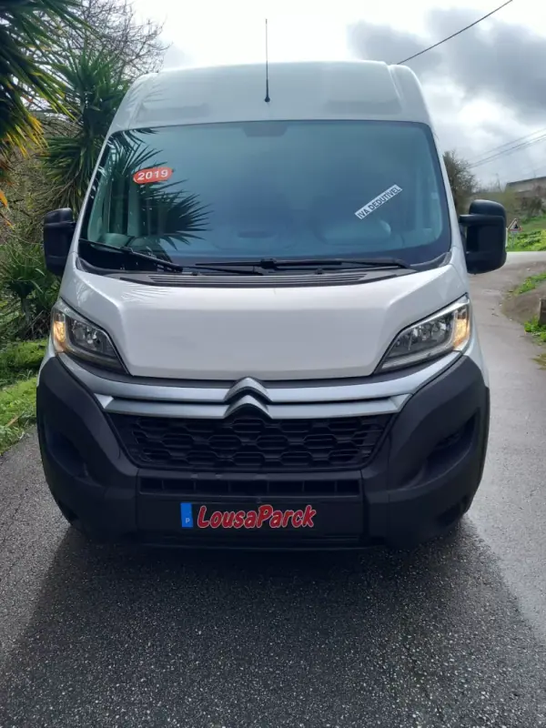 Citroën Jumper 2019 - 18900 EUR, 145680 km - AUTO.MOTO.pt - 145680km - foto 2 de 12