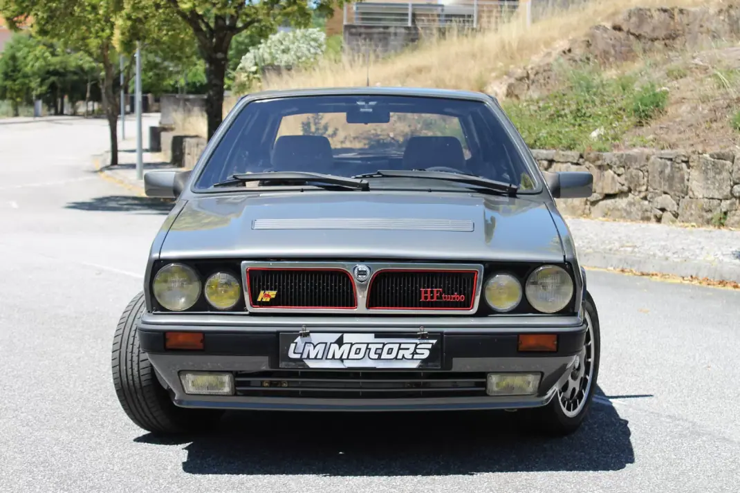 Lancia Delta 1988 - 15500 EUR, 194000 km - 194000km - foto 3 de 35