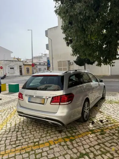 Mercedes-Benz E 250 2016 - 23000 EUR, 192000 km - AUTO.MOTO.pt - 192000km - foto 5 de 15