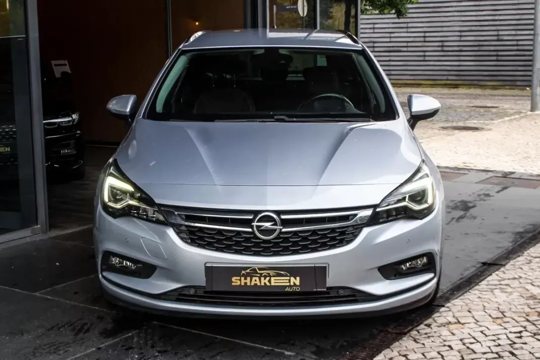 Opel Astra Sports Tourer 2016 - 7750 EUR, 120277 km - AUTO.MOTO.pt - 120277km - foto 7 de 38
