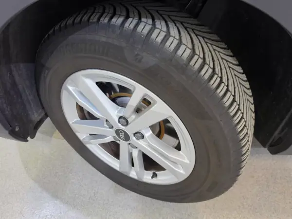 Audi Q3 2022 - 29900 EUR, 119000 km - AUTO.MOTO.pt - 119000km - foto 18 de 25
