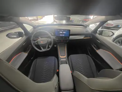 Cupra Born 2022 - 24900 EUR, 77000 km - AUTO.MOTO.pt - 77000km - foto 8 de 16