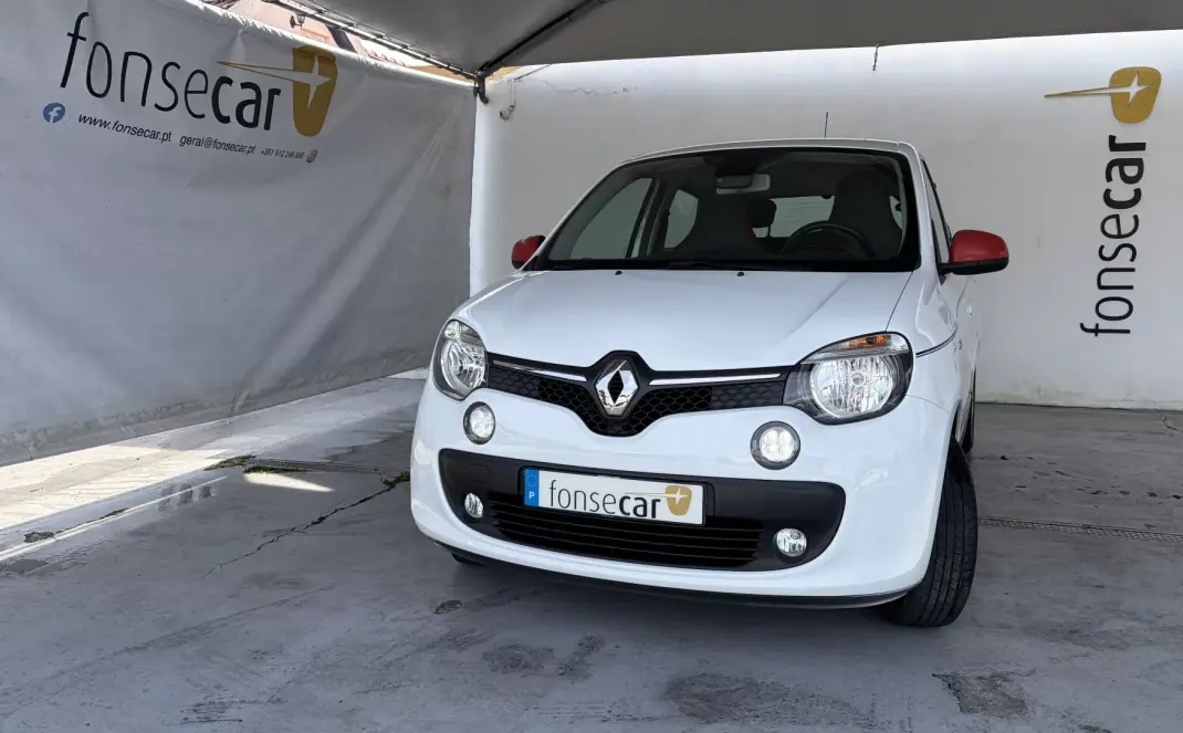 Renault Twingo 2015 - 8990 EUR, 146658 km - AUTO.MOTO.pt - 146658km - foto 2 de 12