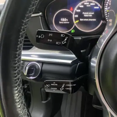 Porsche Panamera Sport Turismo 2019 - 69990 EUR, 210000 km - AUTO.MOTO.pt - 210000km - foto 34 de 50