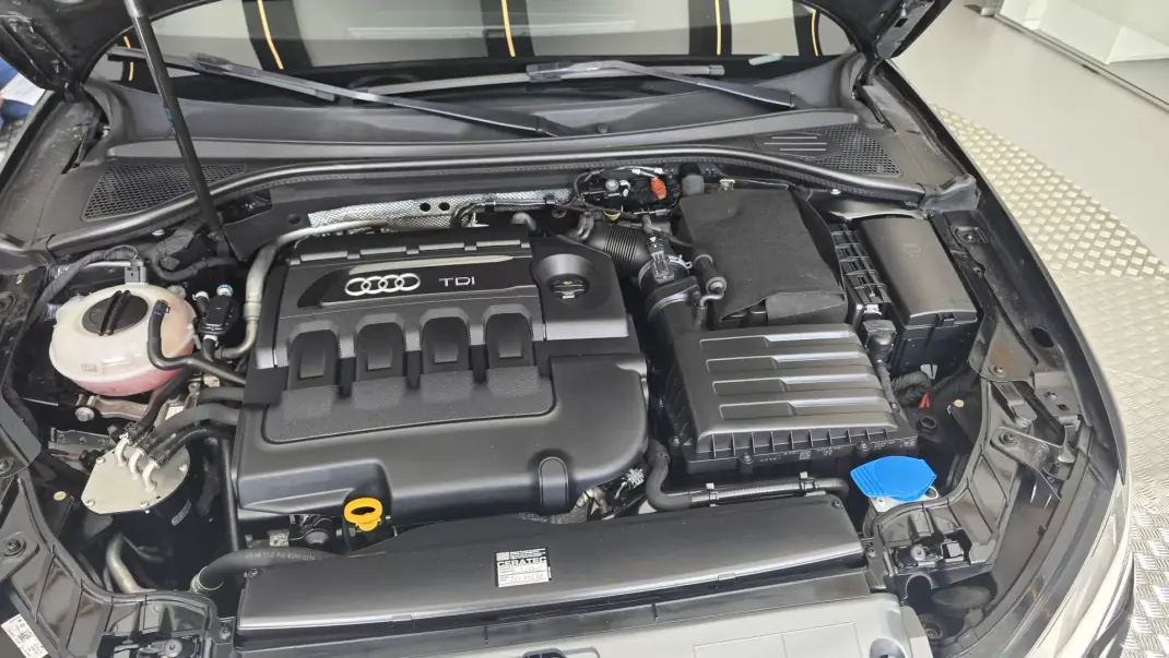 Audi A3 Sportback 2016 - 11900 EUR, 253264 km - AUTO.MOTO.pt - 253264km - foto 27 de 55