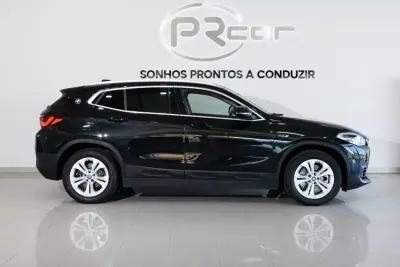 BMW X2 2022 — foto 4 de 32