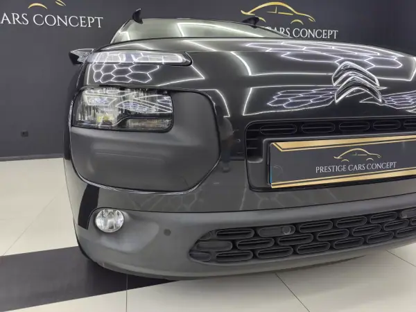 Citroën C4 Cactus 2015 - 10950 EUR, 186687 km - AUTO.MOTO.pt - 186687km - foto 9 de 46