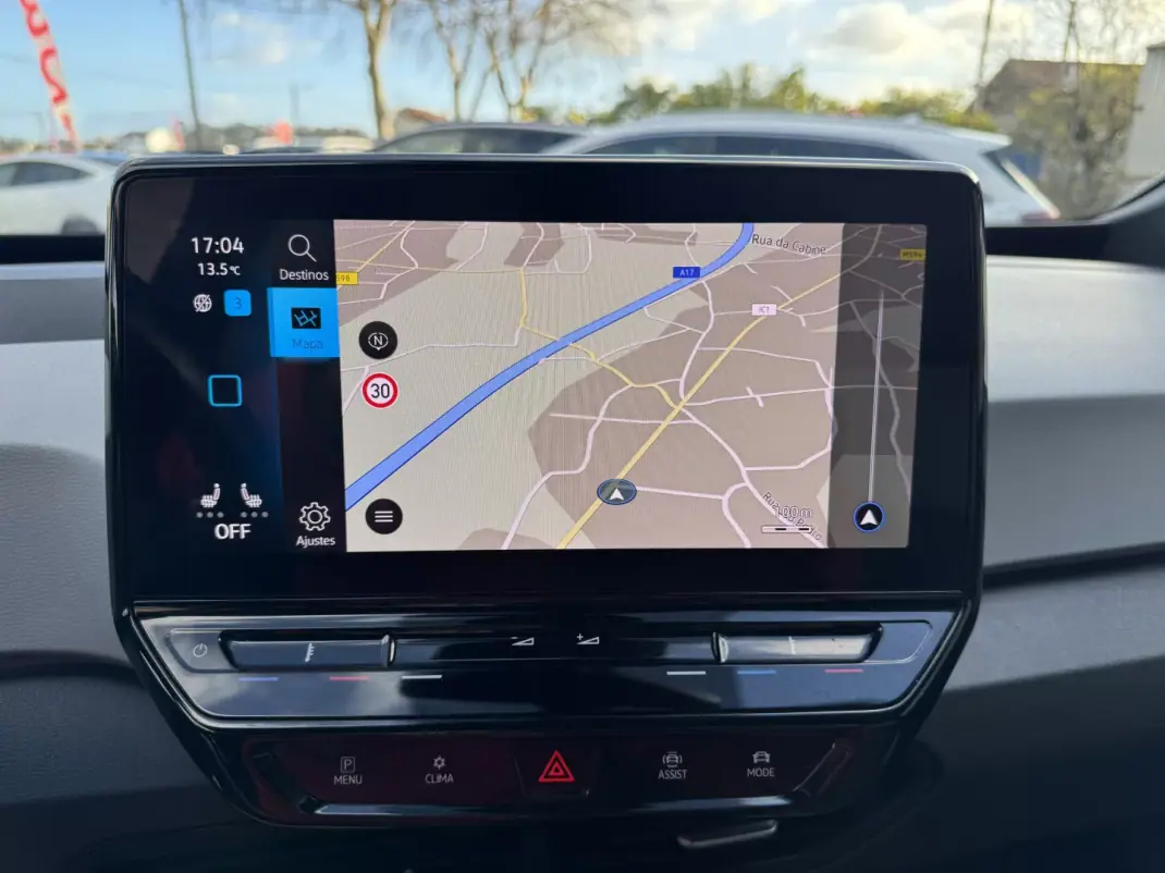 Volkswagen ID.3 2020 - 19500 EUR, 94000 km - AUTO.MOTO.pt - 94000km - foto 11 de 44