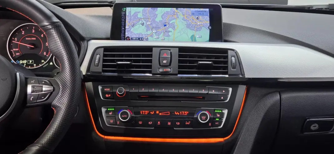 BMW 320 2013 - 21750 EUR, 170000 km - AUTO.MOTO.pt - 170000km - foto 47 de 51