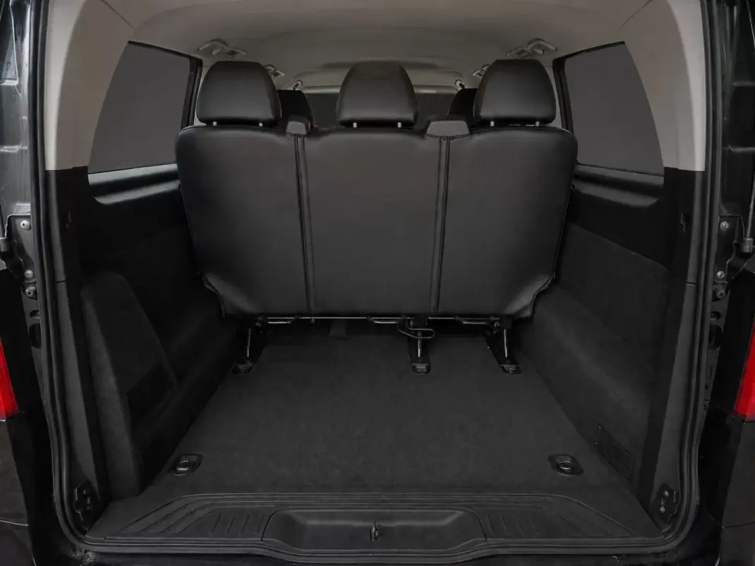 Mercedes-Benz Vito Tourer 2020 - 32900 EUR, 144650 km - 144650km - foto 8 de 22