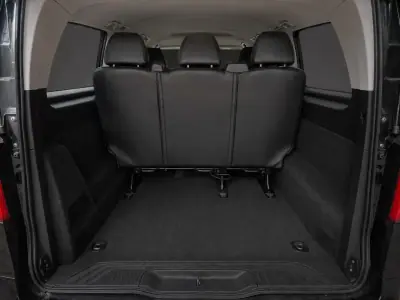Mercedes-Benz Vito Tourer 2020 - 32900 EUR, 144650 km - 144650km - foto 8 de 22