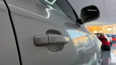 Audi A4 Avant 2008 - 9990 EUR, 300335 km - AUTO.MOTO.pt - 300335km - foto 12 de 24