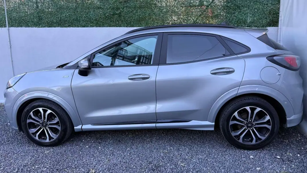 Ford Puma 2022 - 15400 EUR, 76000 km - AUTO.MOTO.pt - 76000km - foto 3 de 11