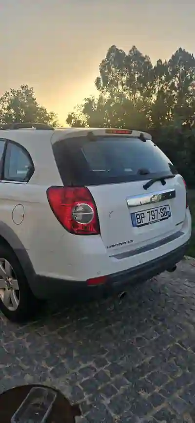 Chevrolet Captiva 2011 — foto 3 de 7