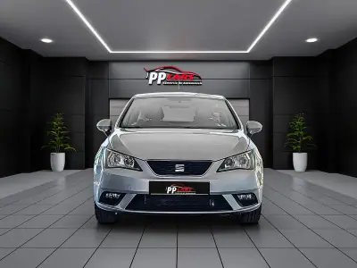 SEAT Ibiza 2015 - 11950 EUR, 80000 km - AUTO.MOTO.pt - 80000km - foto 4 de 60
