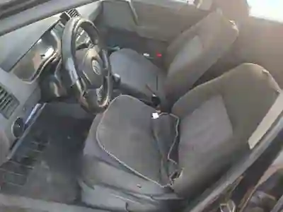 Volkswagen Polo 2004 - 1800 EUR, 22800 km - 22800km - foto 11 de 14