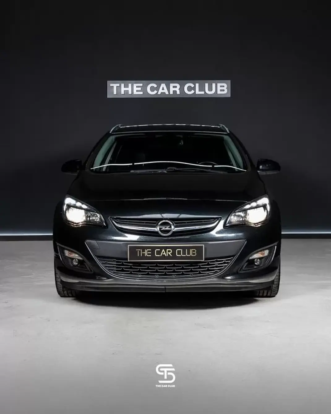Opel Astra Sports Tourer 2015 - 5950 EUR, 305731 km - AUTO.MOTO.pt - 305731km - foto 3 de 16