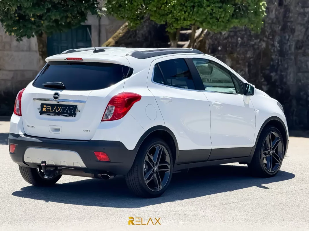 Opel Mokka 2016 - 13500 EUR, 113400 km - AUTO.MOTO.pt - 113400km - foto 18 de 20