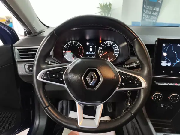 Renault Clio 2022 - 12990 EUR, 106000 km - AUTO.MOTO.pt - 106000km - foto 14 de 24