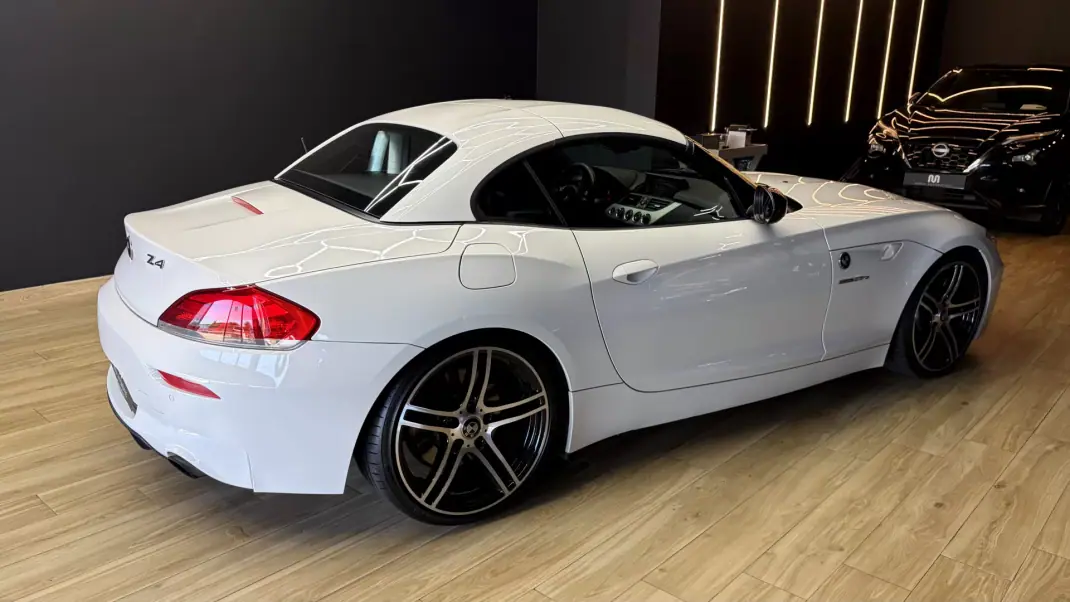 BMW Z4 2011 - 29990 EUR, 117000 km - 117000km - foto 23 de 57