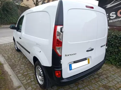 Renault Kangoo 1.5 Dci , 3 Lugares, Iva dedutivel 2016 - 9990 EUR, 102740 km - AUTO.MOTO.pt - 102740km - foto 5 de 10