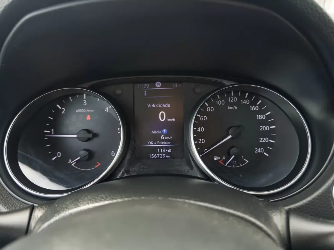 Nissan Qashqai 2018 - 17990 EUR, 156000 km - AUTO.MOTO.pt - 156000km - foto 20 de 36