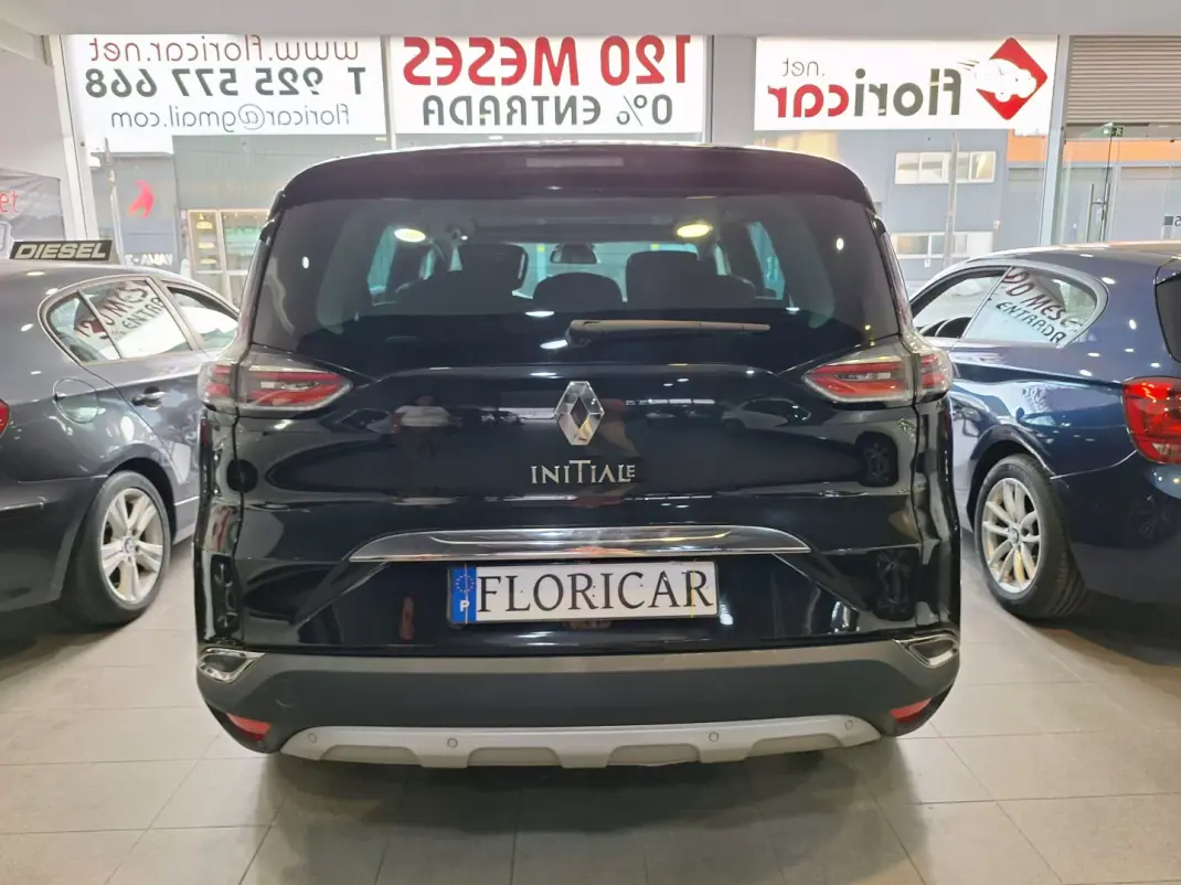 Renault Espace 2015 - 12490 EUR, 253000 km - 253000km - foto 25 de 28