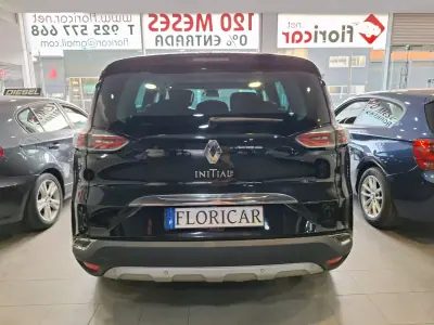 Renault Espace 2015 - 12490 EUR, 253000 km - 253000km - foto 25 de 28
