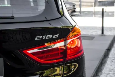 BMW 216 Gran Tourer 2017 - 13990 EUR, 172292 km - AUTO.MOTO.pt - 172292km - foto 8 de 40