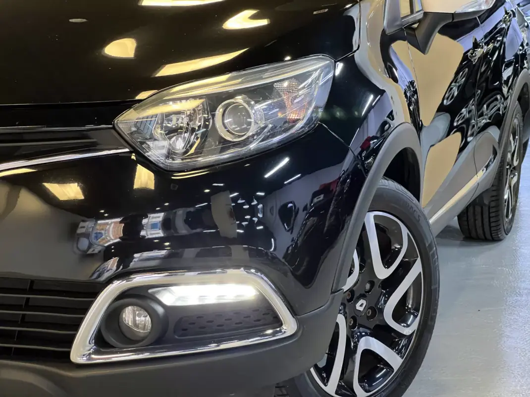 Renault Captur 2015 - 10990 EUR, 150000 km - 150000km - foto 27 de 36