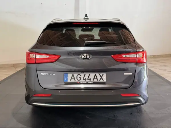 Kia Optima SW 2021 - 18500 EUR, 109915 km - AUTO.MOTO.pt - 109915km - foto 7 de 28