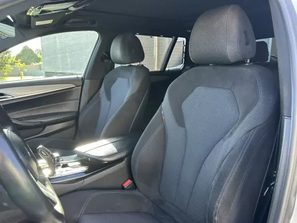 BMW 520 2018 - 28000 EUR, 217000 km - AUTO.MOTO.pt - 217000km - foto 32 de 67