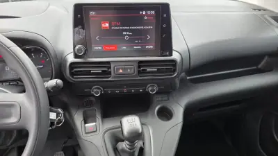 Citroën Berlingo 2022 - 14450 EUR, 77000 km - AUTO.MOTO.pt - 77000km - foto 18 de 24