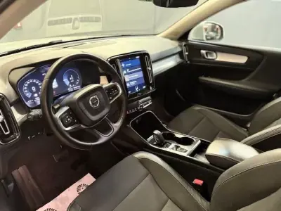 Volvo XC 40 2020 - 23900 EUR, 160000 km - AUTO.MOTO.pt - 160000km - foto 13 de 23
