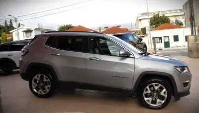 Jeep Compass 2018 - 16990 EUR, 130750 km - foto 4 de 44