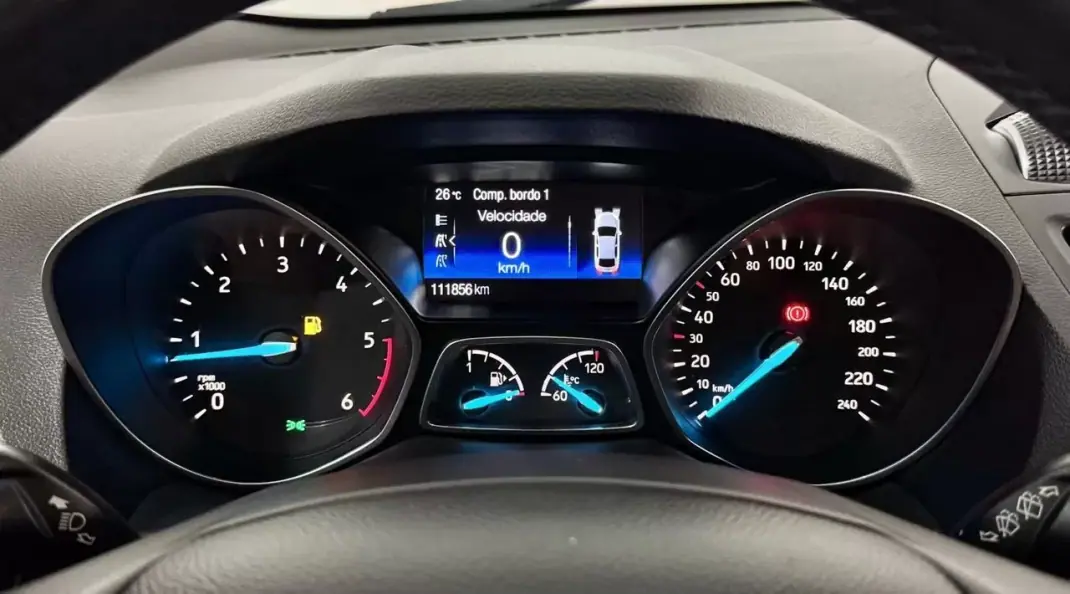 Ford Kuga 2017 - 11750 EUR, 111000 km - 111000km - foto 37 de 55