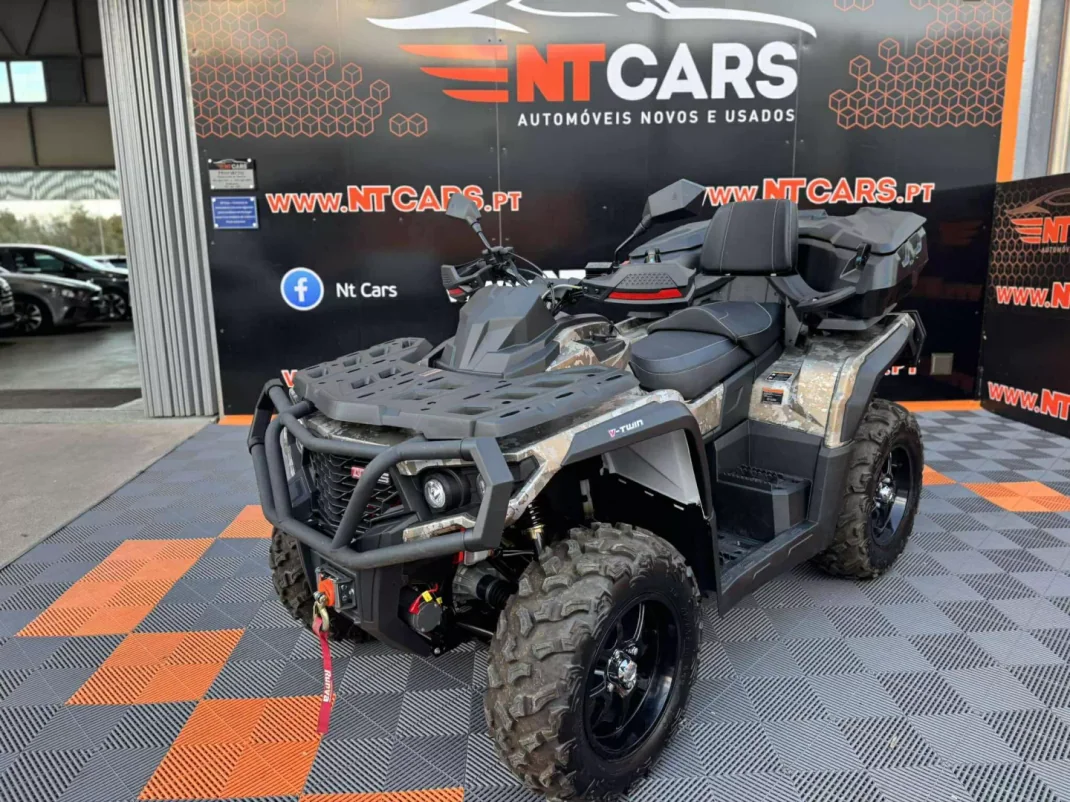 2025 - 6900 EUR, 99 km - AUTO.MOTO.pt - 99km - foto 1 de 11