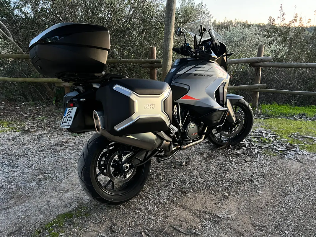 KTM 1290 Super Adventure 2023 - 19500 EUR, 14000 km - AUTO.MOTO.pt - 14000km - foto 1 de 5