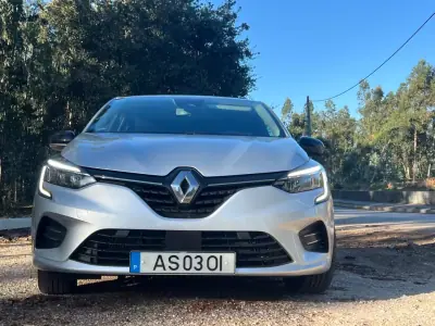 Renault Clio 2022 - 15750 EUR, 120180 km - 120180km - foto 9 de 46