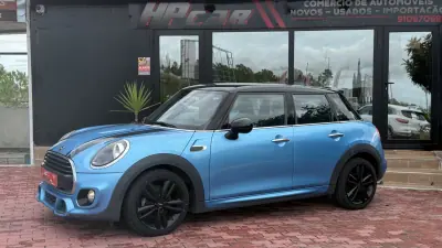 MINI Cooper 2018 - 19990 EUR, 102000 km - AUTO.MOTO.pt - 102000km - foto 2 de 27
