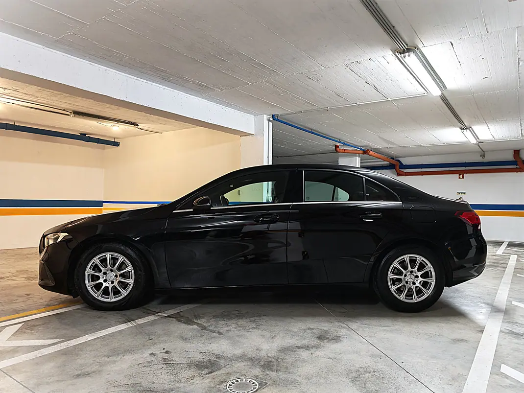 Mercedes-Benz A 180 Limousine 2020 - 21500 EUR, 88000 km - AUTO.MOTO.pt - 88000km - foto 6 de 14