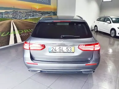 Mercedes-Benz E 220 2017 - 21990 EUR, 249791 km - AUTO.MOTO.pt - 249791km - foto 6 de 23