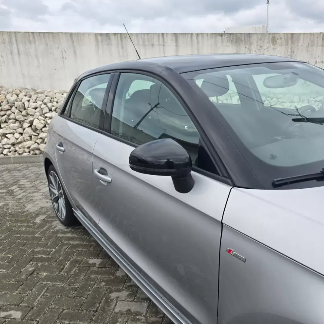 Audi A1 Sportback 2014 - 13750 EUR, 148778 km - AUTO.MOTO.pt - 148778km - foto 7 de 18