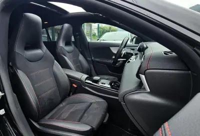 Mercedes-Benz CLA 180 2021 - 31500 EUR, 75000 km - AUTO.MOTO.pt - 75000km - foto 7 de 28