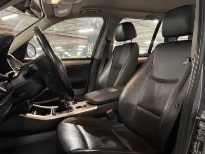 BMW X3 2015 - 15000 EUR, 316000 km - AUTO.MOTO.pt - 316000km - foto 6 de 9